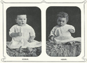 Kobus en Henri, twee kinderen die bij Hulp voor Onbehuisden zijn opgenomen, in het HvO-blad, 1909