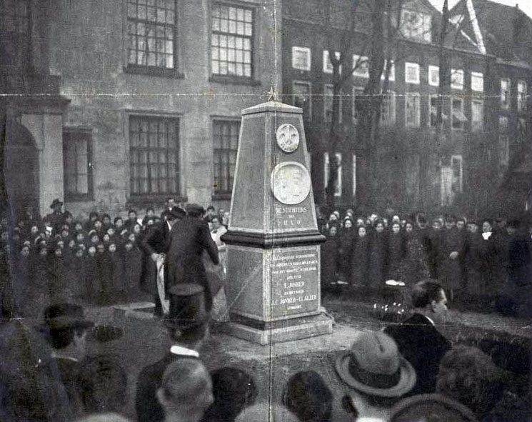 Onthulling monument voor de Jonkers, 1923