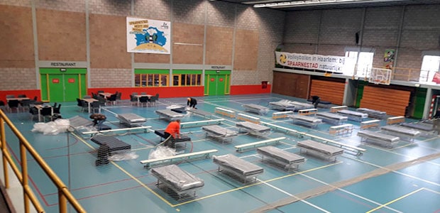 Extra opvang dak- en thuislozen in sporthal Haarlem