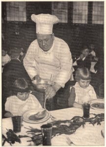 Feestmaal van de Horecaf voor de kinderen van HvO, 1931