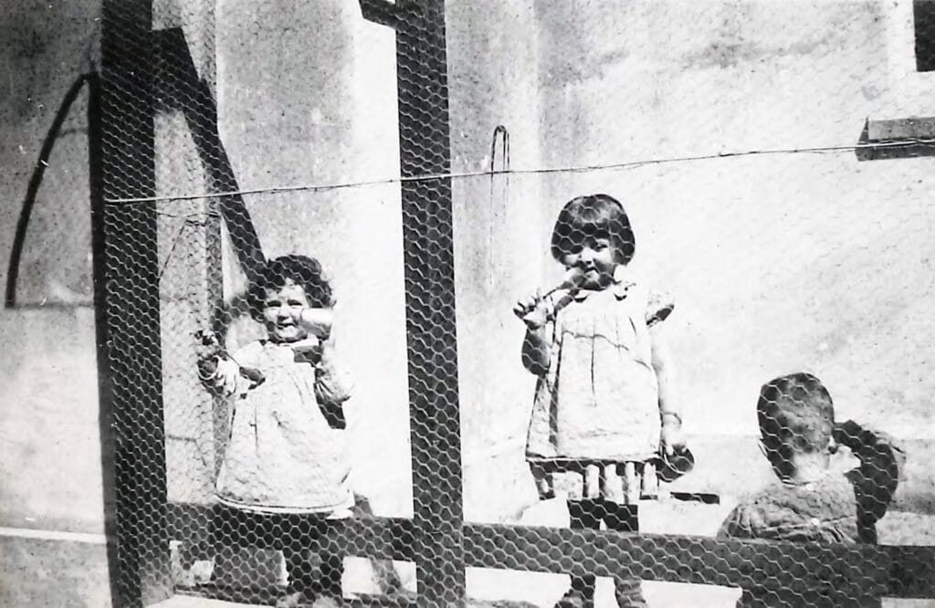 Kinderen bij Hulp voor Onbehuisden, augustus 1938