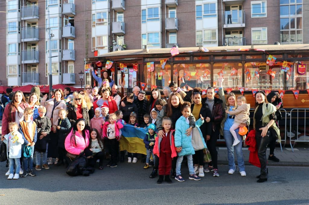 Voor de kinderen uit Oekraïne ging de intocht van Sinterklaas per historische tram
